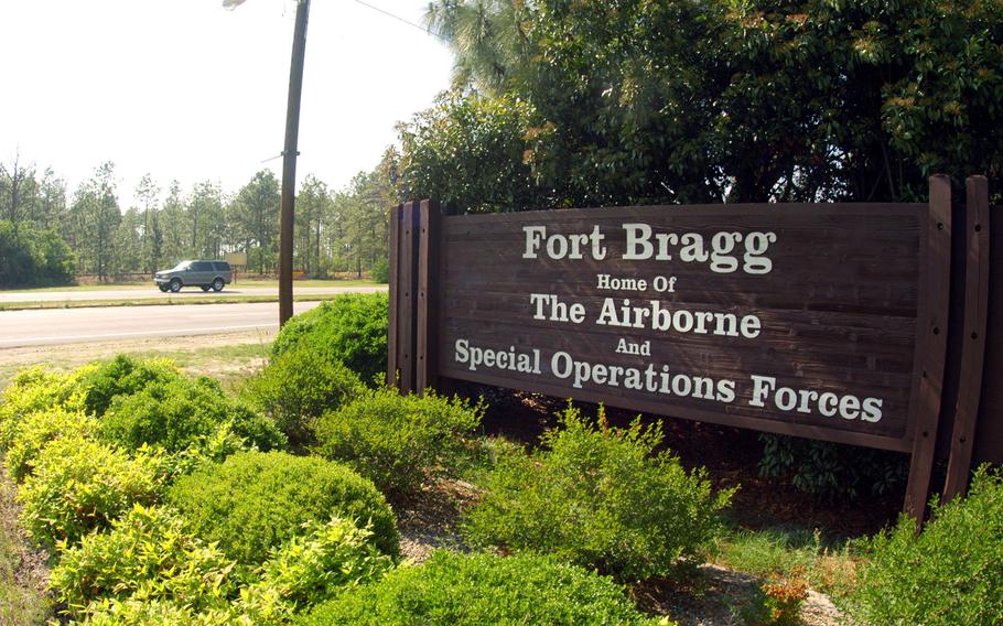 A sergeant and a private at Fort Bragg sought to arrange sham marriages between soldiers and immigrants according to federal court documents. (Logan Mock-Bunting/Getty Images)