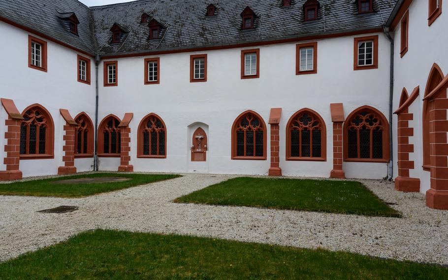 The courtyard of an old building in Bernkastel-Kues.