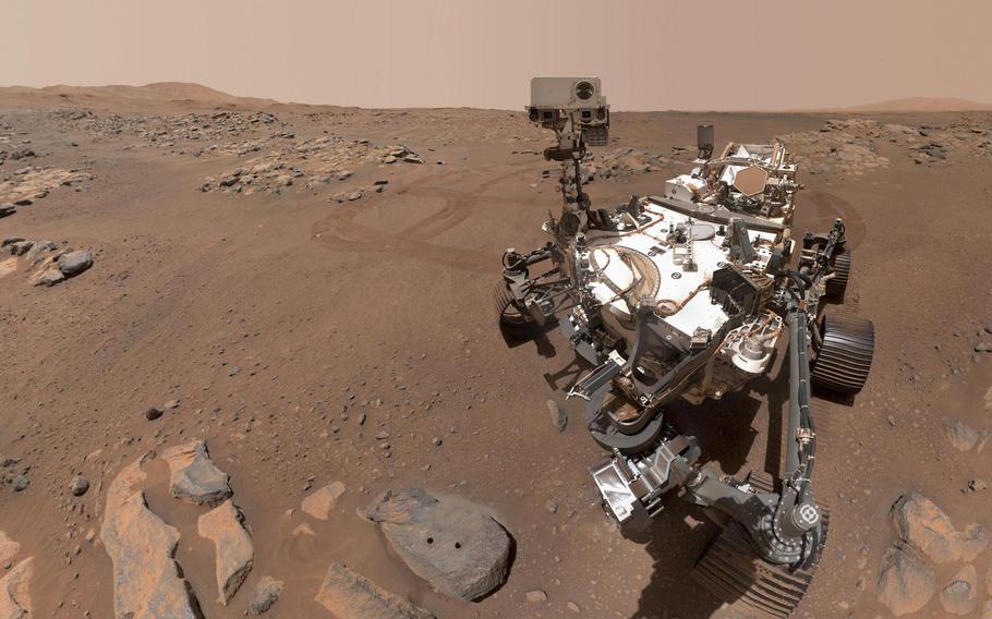 NASA's Perseverance Mars rover is seen in a "selfie" that it took on the planet in September of 2021. 