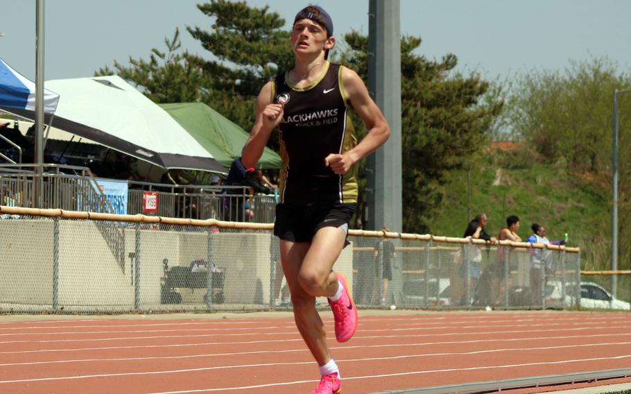 Joey Brown runs in a long-distance race.