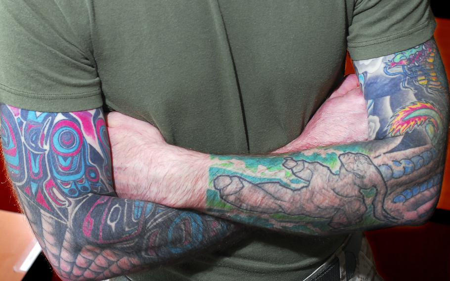 Marine Corps ends ban on 'sleeve tattoos' but cracks down on extremist ink  | Stars and Stripes