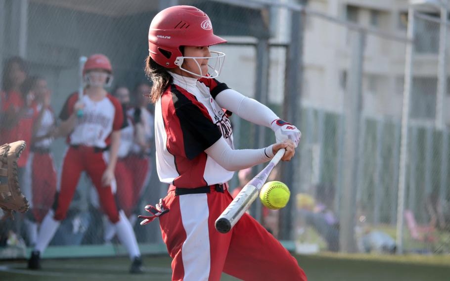 Nuella Zarraga hits the ball.