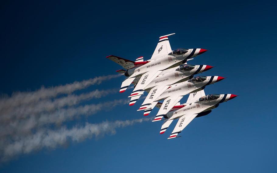 The Air Force Thunderbirds perform at the Garmin KC Air Show in New Century, Kan., on Sept. 4, 2022.