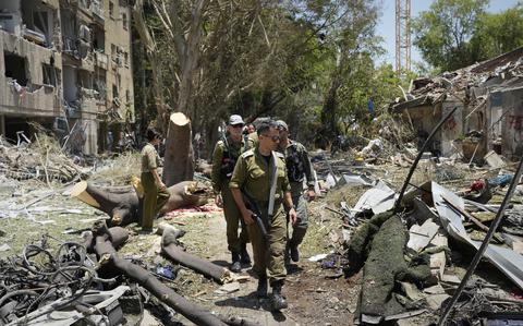 Iran fires missile after US strikes that causes heavy damage, but few injuries in Tel Aviv