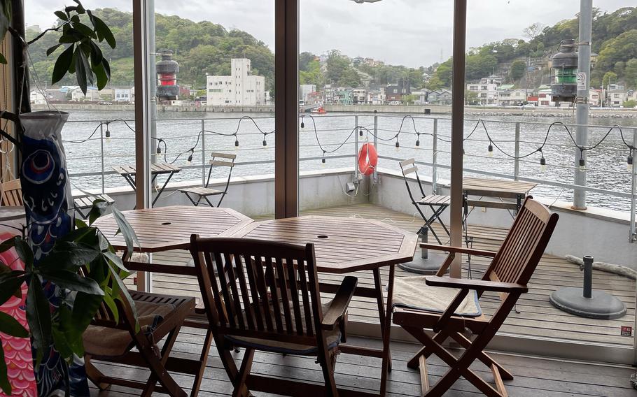 Elmar Uraga Terrace Cafe is a comfortable place to while away the remaining minutes before you board the Uraga Ferry out of Yokosuka city, Japan.