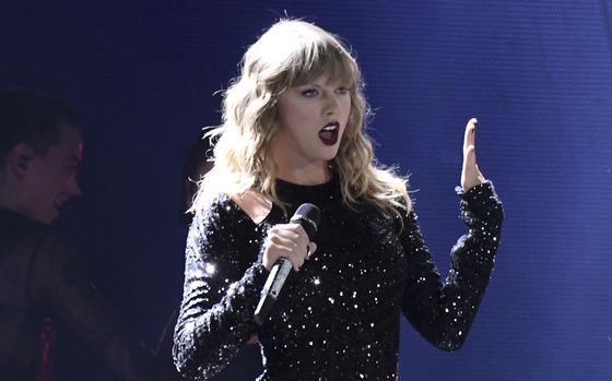 On “Cruel Summer,” Taylor Swift, shown on tour in 2018, took the dark musical textures of “Reputation” and perfectly married them with the optimistic skepticism of an exciting new romance.