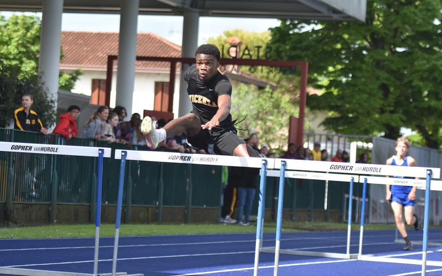 Davon Gann won twice Saturday.