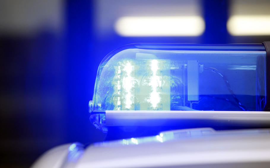 Police have started an investigation into suspicion of grievous bodily harm after a 50-year-old man was injured early Thursday. According to police, several young people followed and beat the man up in downtown Kaiserslautern.