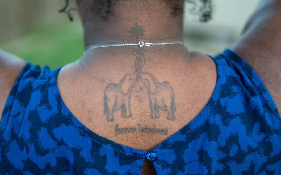 Keshia Jeffries-Cobb has a tattoo honoring her father on her neck. 