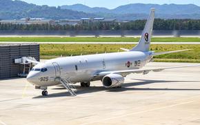 A South Korean navy P-8A Poseidon at the Pohang Aviation Command in Pohang, South Korea, July 1, 2025. 