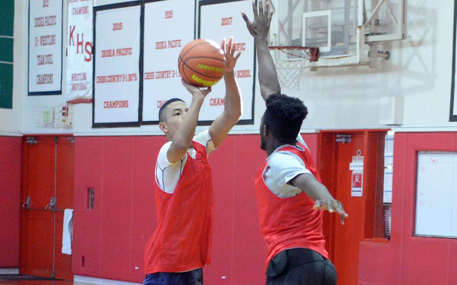 Seniors Vance Lewis and Kennedy Hamilton return to a Kinnick boys team heavy on guards.