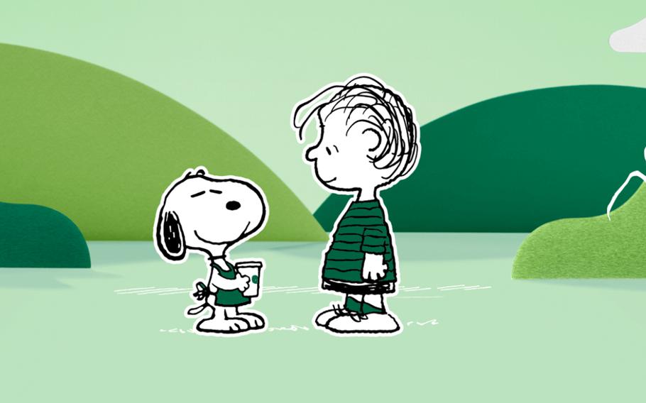 A new promotion at Starbuck Japan celebrates the 75-year legacy of Peanuts, created by American cartoonist Charles Schulz.