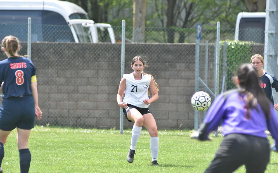 Vicenza's Brooklyn Jeni sends the ball towards Aviano goalkeeper Grace O'Connor on Saturday, April 23, 2023.