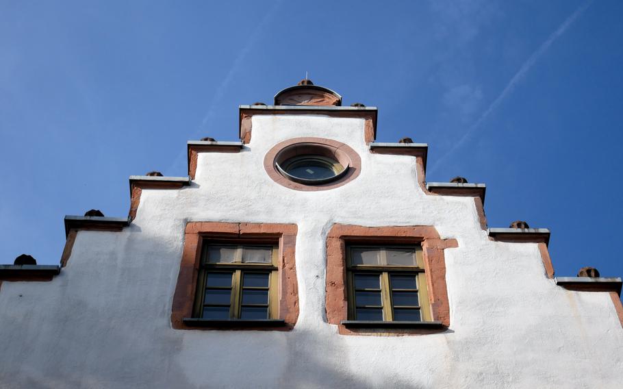 The stepped gable of Hoechst’s old City Hall. Before being incorporated into Frankfurt in 1928, Hoechst was a municipality in its own right.