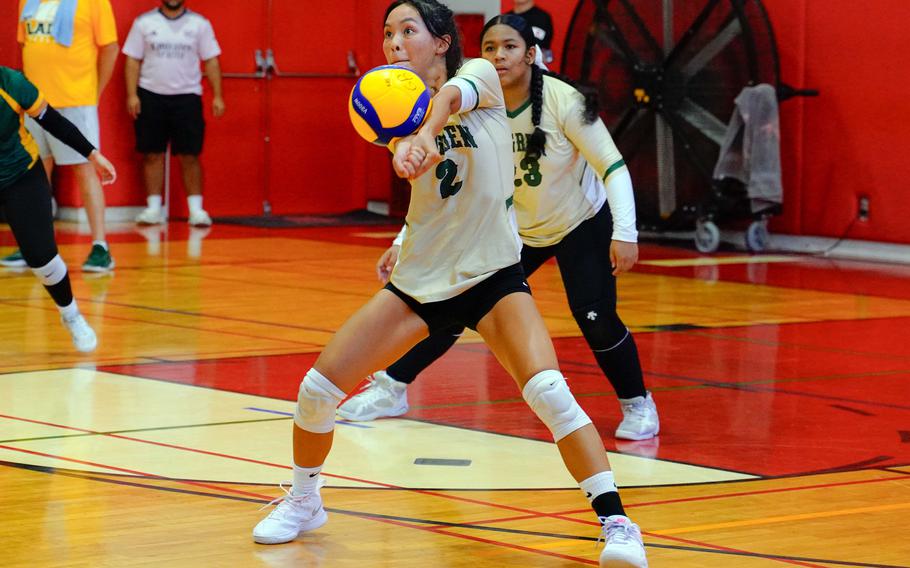Kaleina Alonzo returns serve.