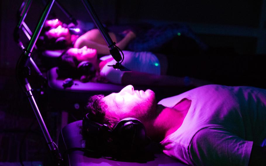 A group session under way at the Reality Center in Santa Monica. The center offers 30 and 60 minute sessions.