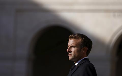 Photo of Macron critique le Premier ministre malien pour « l’abandon »