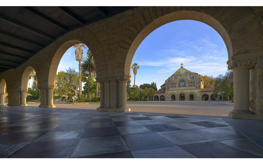 Arches at Stanford University frame the Memorial Church in the background.