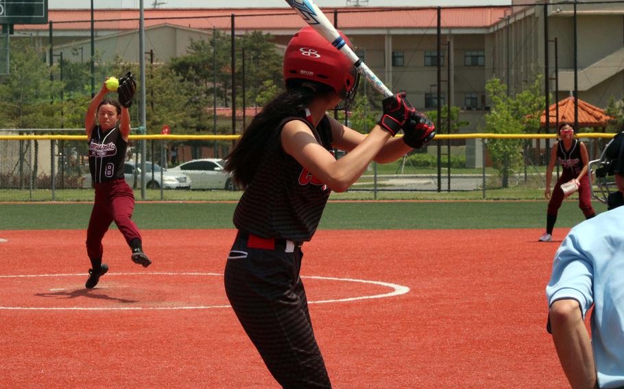 Perry right-hander Miah Apperson delivers to King's Pia Lagrito.