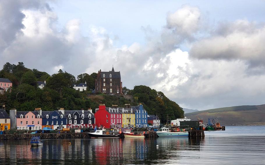 Tobermory, the capital of Mull, was founded in the 18th century as a fishing port on the tip of the island. 