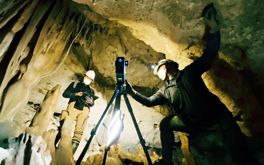 Ikemiya Shokai Co. Ltd., a printing and scanning company in Naha, is developing a 3D tour of Todoroki Cave in time for the Battle of Okinawa’s 80th anniversary next year.