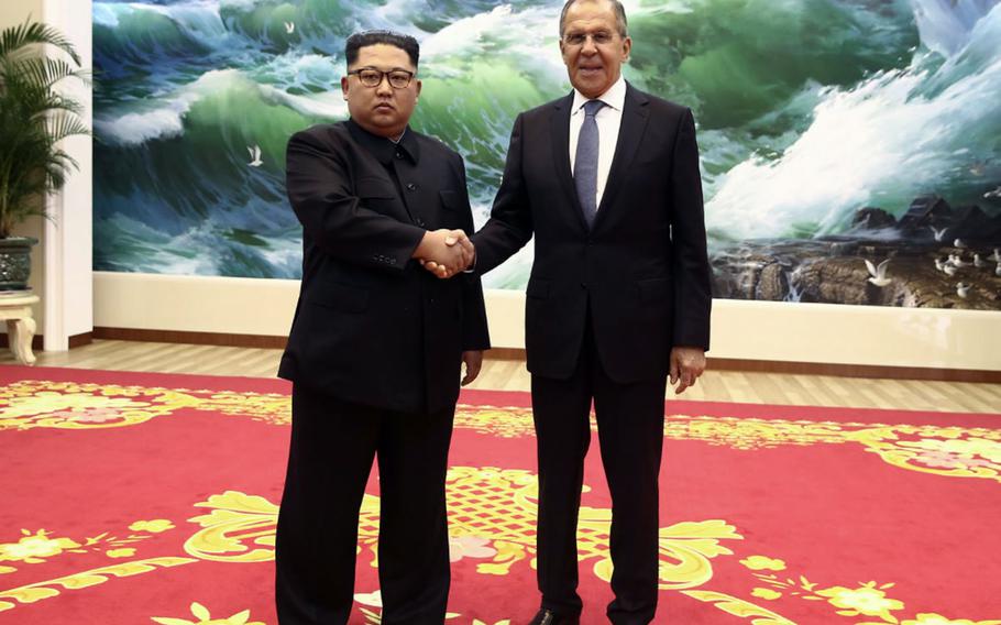 North Korean leader Kim Jong Un meets with Russian Foreign Minister Sergey Lavrov in Pyongyang, May 31, 2018. 