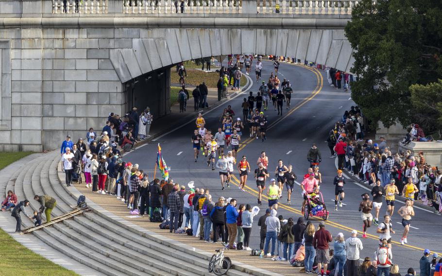 Runners head south on Ohio Drive Southwest 
