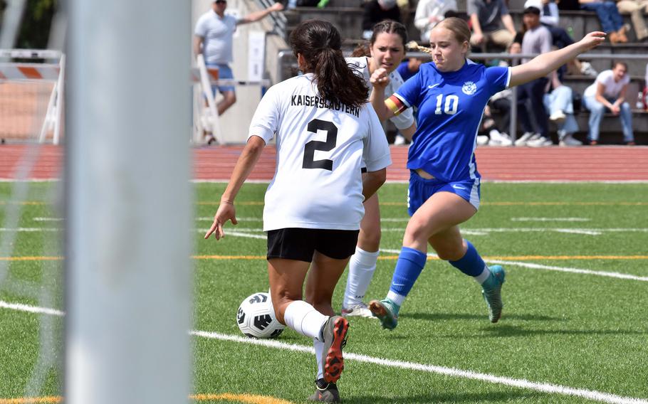 Ramstein’s Claire Boynton prepares to score one of two goals against Kaiserslautern during the DODEA-Europe Division I girls soccer semifinals May 21, 2025 at Ramstein Air Base, Germany. The No. 1 seed Royals won 5-2 and will face Stuttgart Thursday in the finals.