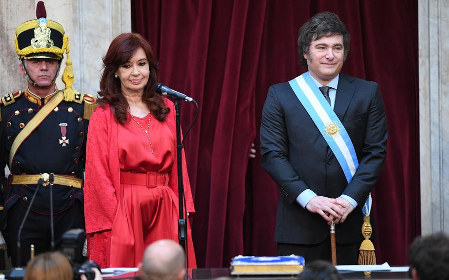 Cristina Fernández de Kirchner and Javier Milei in the Presidential Palace.