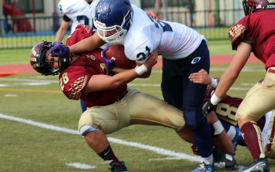 Ronald Reyes recorded seven tackles, two for losses, for the Samurai.