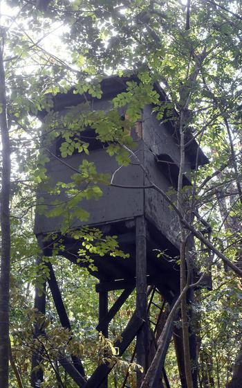 There are only a few buildings along the Gor Nature Trail in Italy, and almost all of them have seen better days.