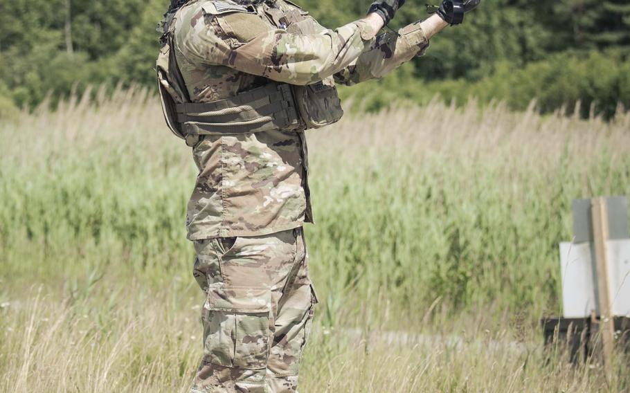 A U.S. soldier catches a Skydio X10D drone.