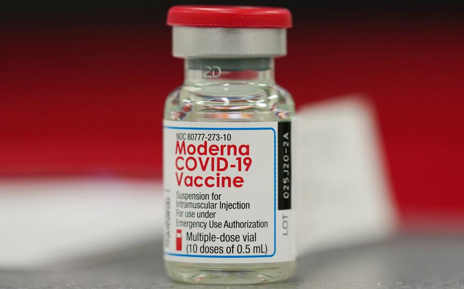 On Thursday, Oct. 14, 2021, US health advisers said that some Americans who received Moderna’s COVID-19 vaccine should get a half-dose booster to bolster protection against the virus.