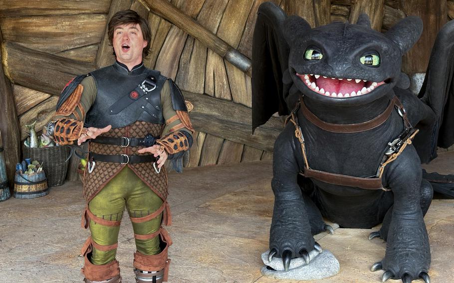 Toothless at Universal Epic Universe. 
