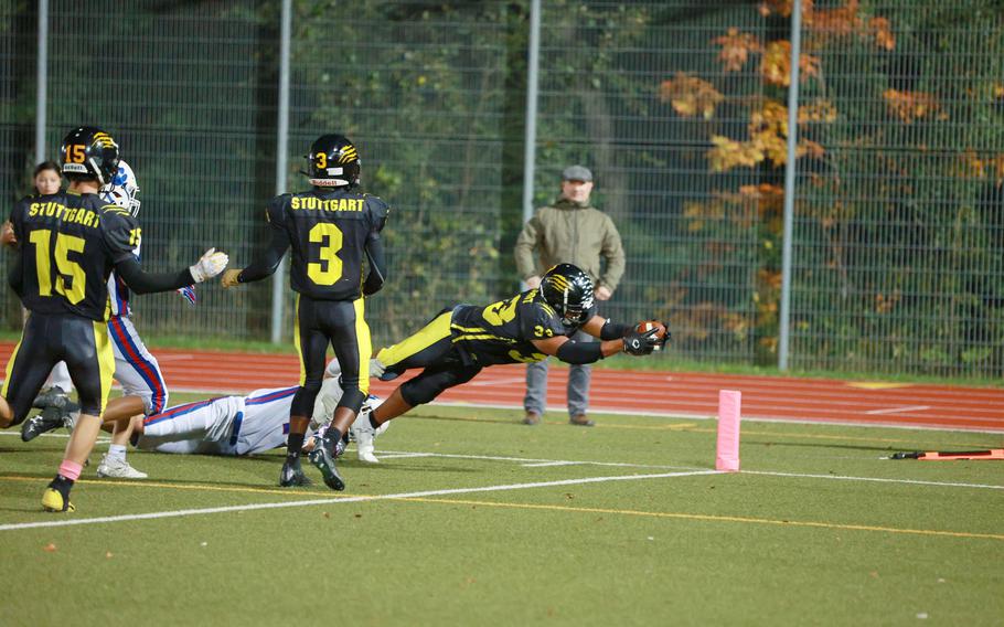 Trent Jackson caught four passes from Caiden Ray on Friday night and three of them resulted in touchdowns as the Stuttgart Panthers thumped the Ramstein Royals 68-0.