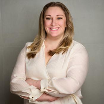 Head shot of Julia Priftis