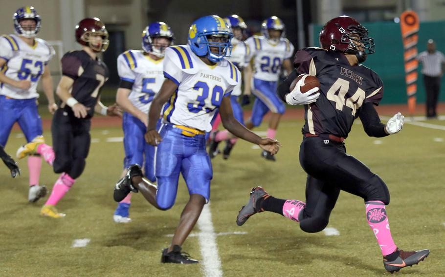 Denzel Gray leads Matthew C. Perry with 849 total yards and has scored five touchdowns, two on kick returns and one on a 97-yard pick-six against Nile C. Kinnick on Sept. 17.