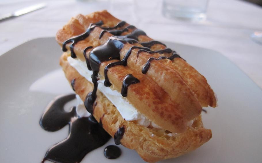 Choosing to eat dinner at Hotel Catullo from the restaurant's set menu means dessert, such as this eclair, is included. 