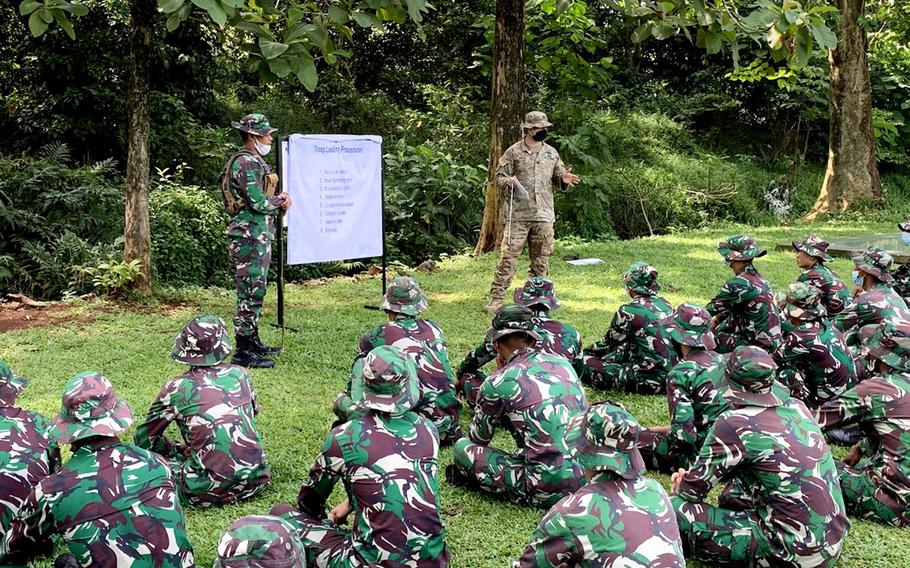 Capt. LaShaun Smith, a team leader for the 1st Battalion, 5th Security Force Assistance Brigade deployed to Indonesia, teaches a leadership class to an Indonesian army unit, April 1, 2021.