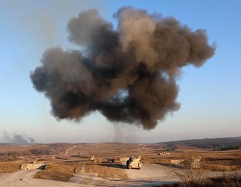 U.S. soldiers engage in an exercise in Grafenwoehr, Germany, in 2020. Militaries around the world produce about 5.5% of global greenhouse gas emissions, according to new data published Thursday, Nov. 10, 2022. 