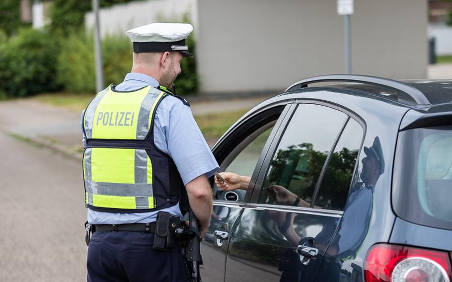 Westpfalz Police found approximately one in six vehicles to be speeding past a temporary checkpoint on route B270 between Kaiserslautern and Hohenecken, Feb. 26, 2024. 
