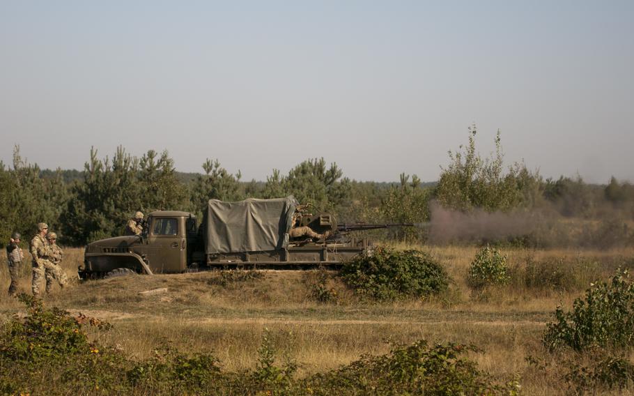 Soldiers with the Ukrainian armys 1st Battalion, 95th Separate Airmobile Brigade fire a ZU-23, a twin-barreled, 23 mm, anti-aircraft gun, during training at the Yavoriv Combat Training Center near Yavoriv, Ukraine, Aug. 31, 2017. A group of defense experts called on the U.S. to expedite the delivery of anti-armor and anti-aircraft missiles to Ukraine, bolstering its defenses against possible Russian aggression.