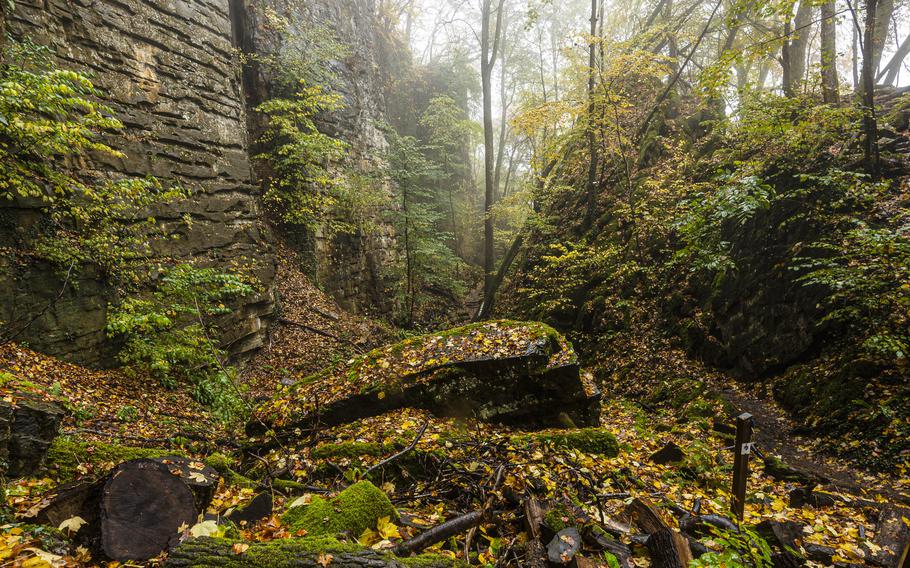 Among the highlights of Luxembourg's E1 and E4 trails is the forested canyon known in French as the Gorge du Loup. Near this section of the trail is a rocky spire whose similarity to the obelisks of ancient Egypt earned it the name Cleopatra's Needle.