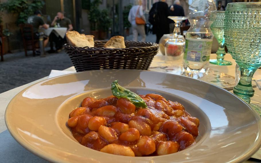 A rich, velvety tomato sauce finished with mozzarella cheese and covering pillowy pasta make Osteria da Tonino’s version of gnocchi alla Sorrentina a worthwhile bite. 