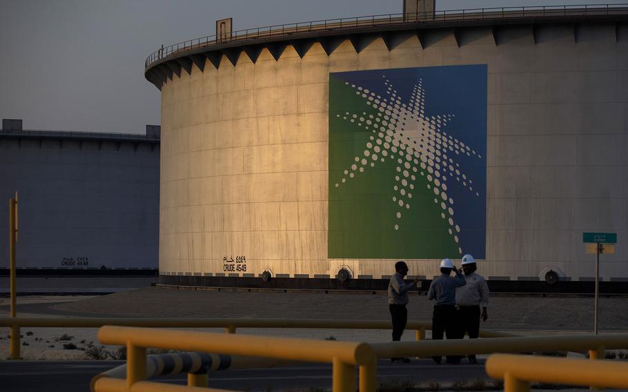 Crude oil storage tanks stand in the Juaymah tank farm at Saudi Aramco’s Ras Tanura oil refinery and terminal at Ras Tanura, Saudi Arabia, on Oct. 1, 2018. 