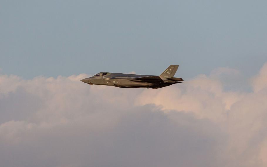 A Lockheed Martin F-35 fighter jet performs an air display at the 16th Dubai Air Show in Dubai, United Arab Emirates, on Nov. 17, 2019. 