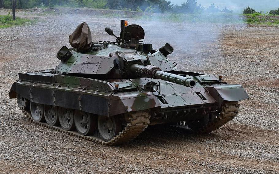 Germany and Slovenia have sealed a deal that will see Slovenia send 28 M-55S tanks to Ukraine and get 40 modern military trucks from Germany.