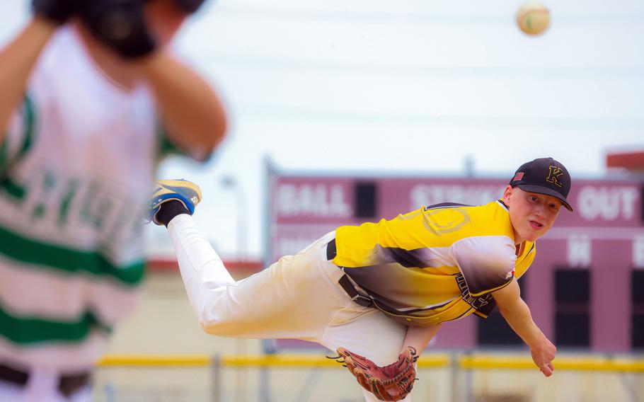 Kadena right-hander Drew Eaglin delivers against Kubasaki during the Dragons' 13-5 semifinal victory over the Panthers in the Far East Division I baseball tournament.