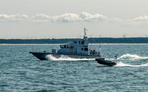 The British navy patrol vessel HMS Pursuer conducts operations in the Baltic Sea with an autonomous reconnaissance craft from Task Force 66 during the BALTOPS exercise June 12, 2025.