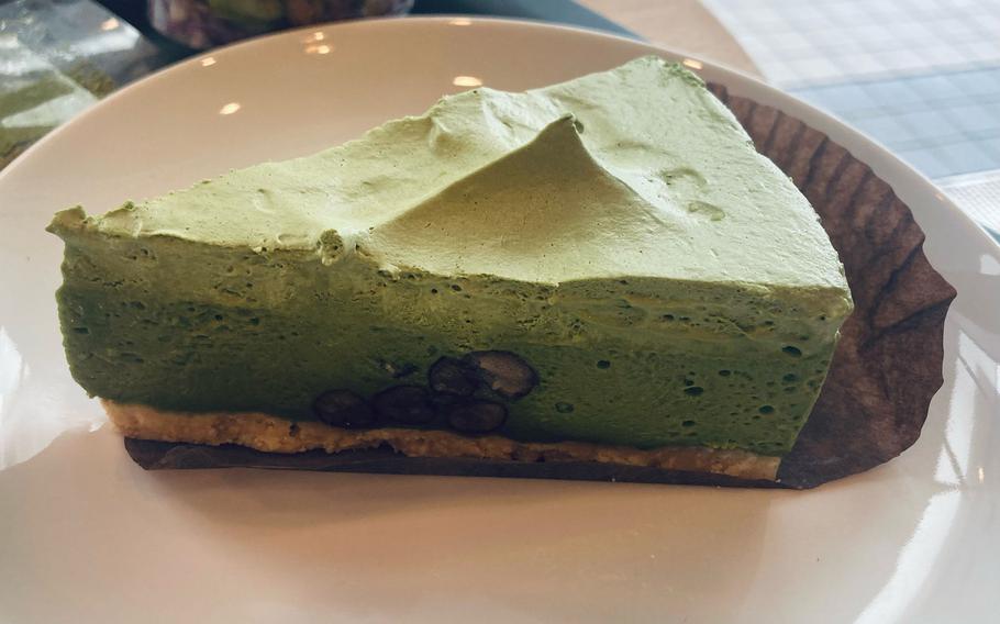 Starbucks Japan's new vegan almond matcha mousse is here for summer.